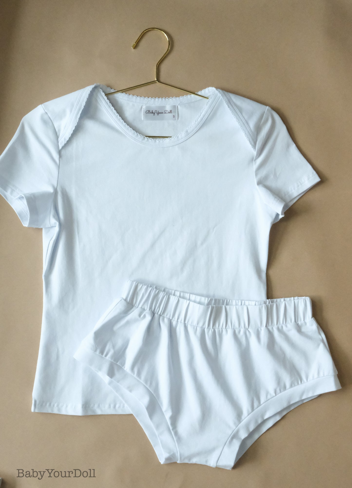 White Basics Set