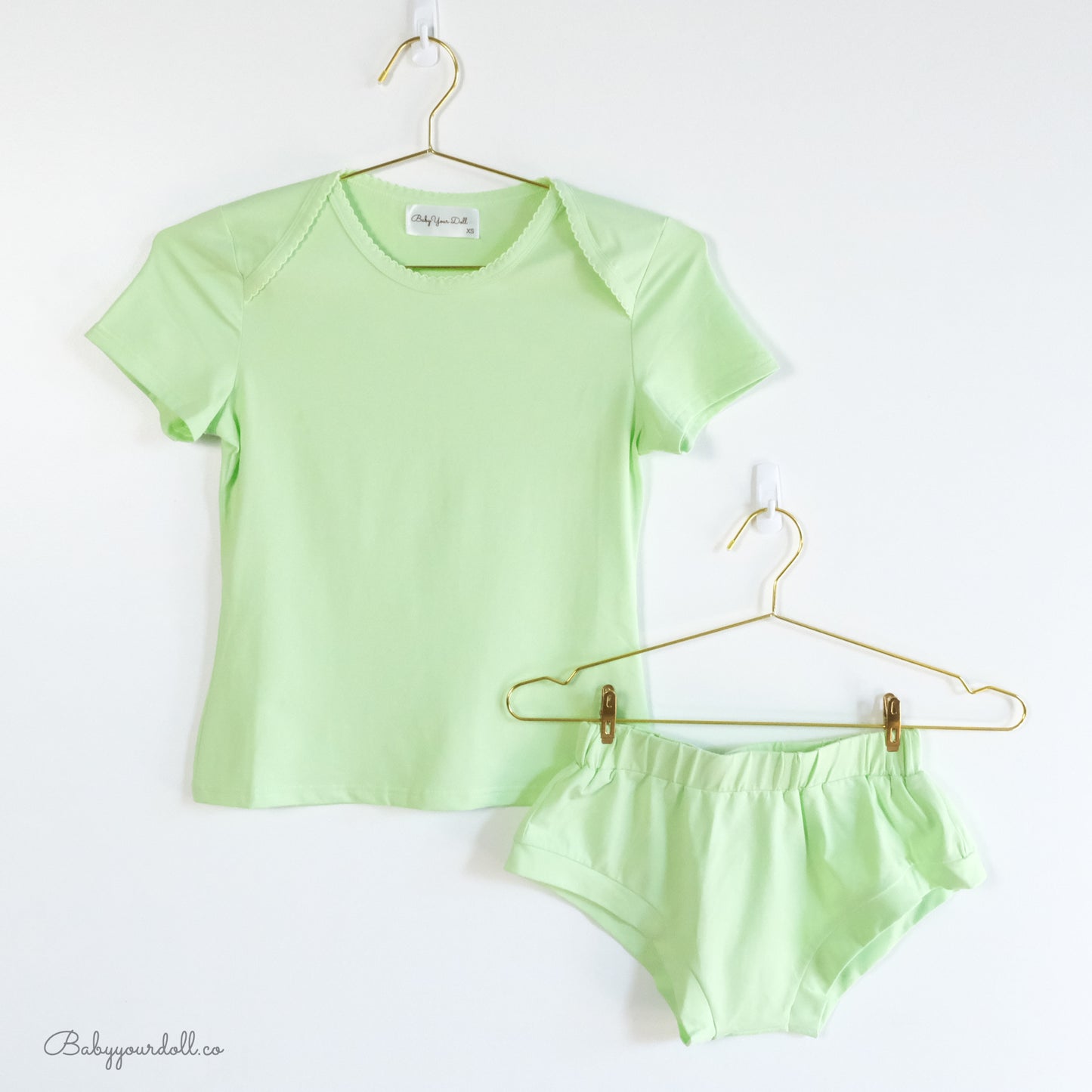 Soft Green Basics Set