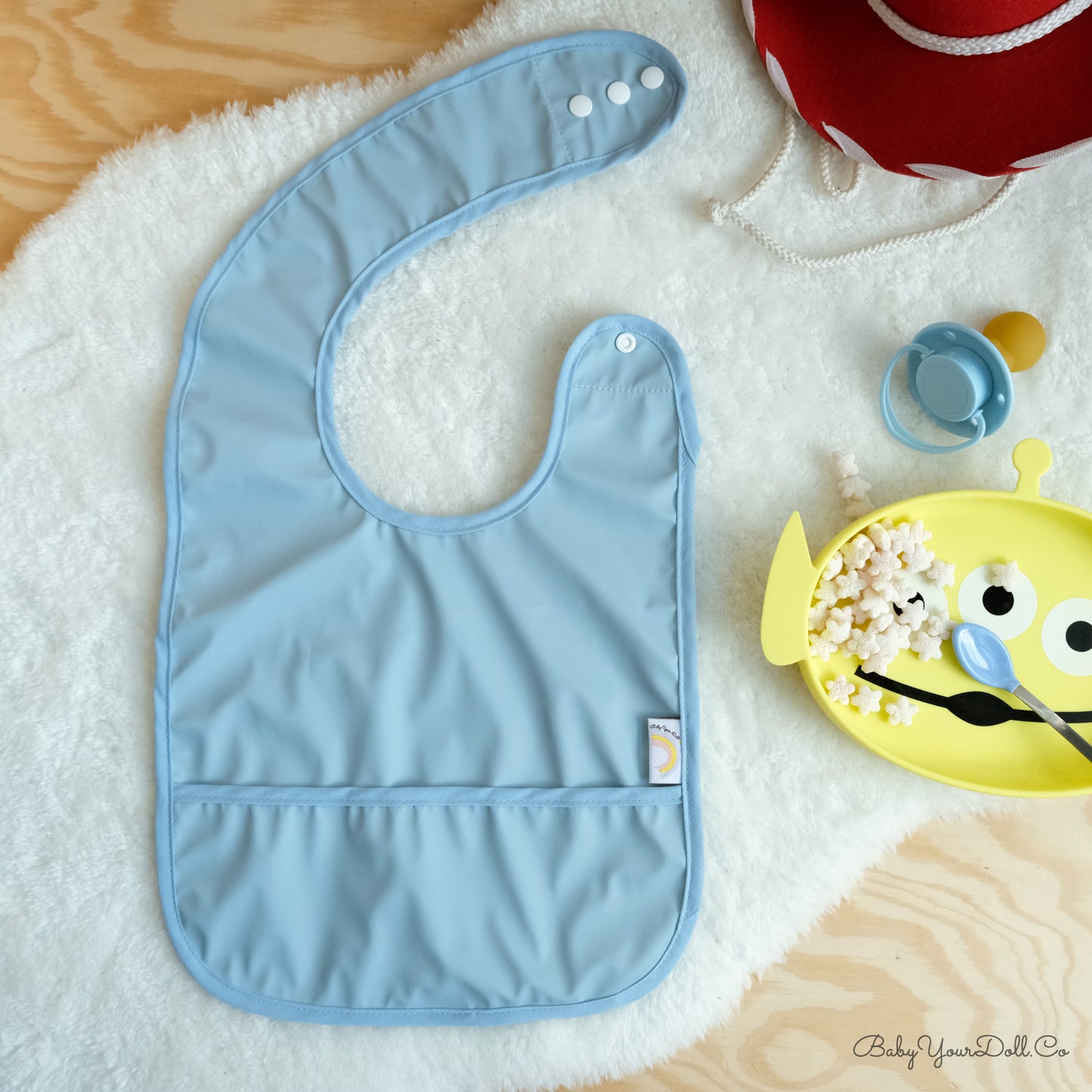 Sky Blue | Pocket Bib